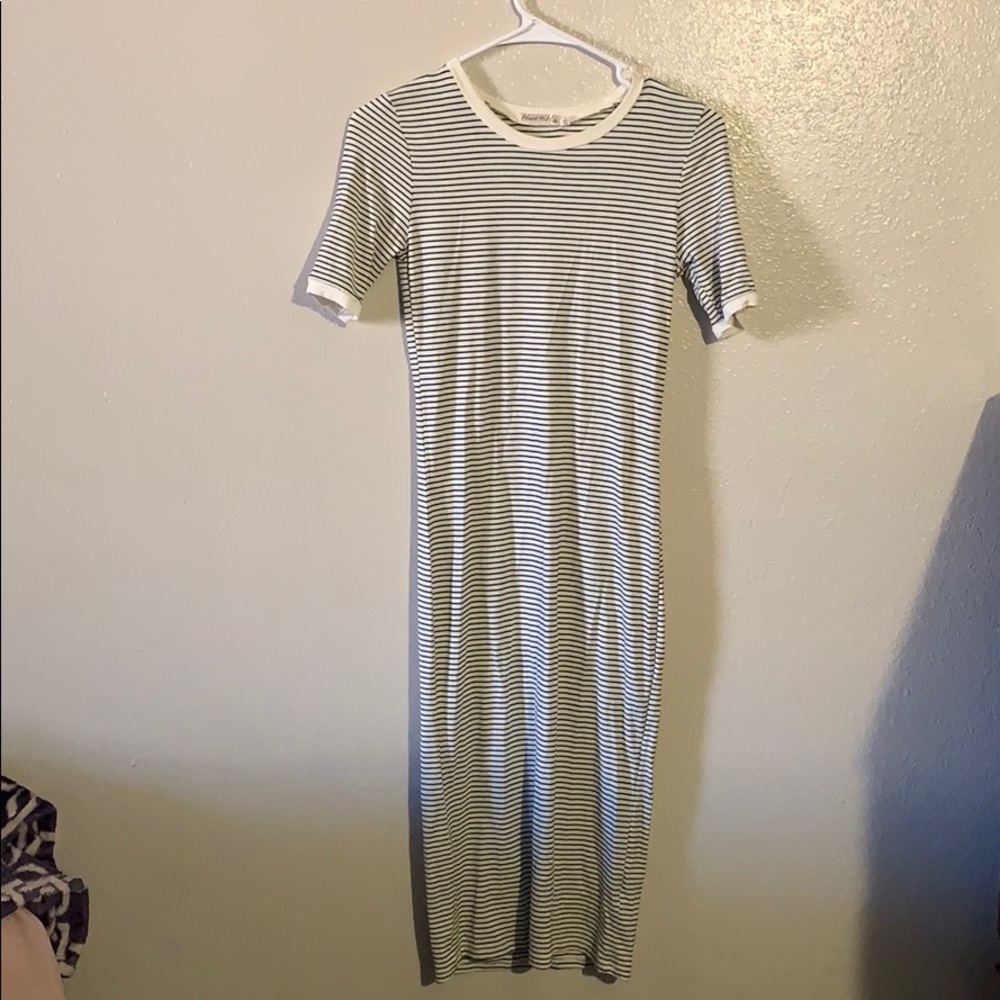 Slim dress
